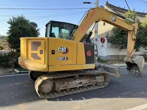 Offre Spéciale : Excavatrice sur chenilles Caterpillar 307.5 d'occasion, 8 tonnes, avec brise-roche et tarière certifiée CE - Product Image 3