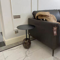 Table d'appoint de balcon créative et moderne de créateur Table de café et de thé simple en marbre naturel Table d'angle de salon ronde en marbre