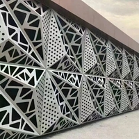 Panneaux muraux en aluminium 3D personnalisés pour plafond de séparation de décoration
