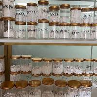 Vente en gros usine Chine – Feuilles de parfum solides en PE pour désodorisant de voiture, recharges pour grille d'aération de climatiseur, élimination des odeurs