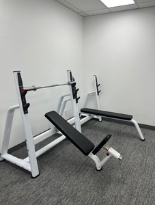 Banco de Pesas Inclinado Estándar de Alta Resistencia SK, Equipo de Gimnasio Comercial <span class=keywords><strong>con</strong></span> Almacenamiento de Discos de Pesas para Proyectos de Clubes Profesionales - Product Image 4