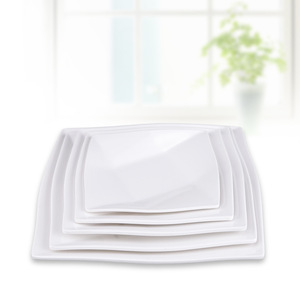 ชุดจานเมลามีนทรงสี่เหลี่ยม สีขาวล้วน สำหรับโรงแรม งานเลี้ยง อาหารตะวันตก - Product Image 4