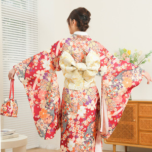 <span class=keywords><strong>Abbigliamento</strong></span> tradizionale <span class=keywords><strong>giapponese</strong></span> elegante e imponente: Kimono - Product Image 5