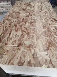 Venta caliente 1/2 <span class=keywords><strong>Osb</strong></span> 7/16 Osb3 4x8 12mm 9mm Tableros Barato Sip Panel Tablero Precio Mesa de madera <span class=keywords><strong>Osb</strong></span> Construcción Techo Subsuelo <span class=keywords><strong>OSB</strong></span> - Product Image 3