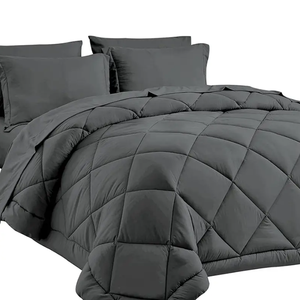 <span class=keywords><strong>2025</strong></span> New Arrival tối grey bộ đồ giường Fluffy sợi nhỏ xuống thay thế <span class=keywords><strong>Comforter</strong></span> cho khách sạn nhà - Product Image 1