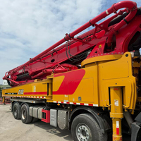 Camion pompe à béton SANY 62m Euro 5 à faible nombre d'heures de fonctionnement, modèle 2021, économe en énergie, occasion, en stock