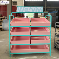 Présentoir de vente au détail Maxsen à 3 niveaux, en métal durable et écologique, en forme de cadeau, avec éclairage LED, pour jouets en peluche, personnalisable