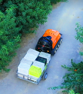 Robot agricole <span class=keywords><strong>autonome</strong></span> <span class=keywords><strong>électrique</strong></span>, <span class=keywords><strong>pulvérisateur</strong></span> sur chenilles pour vergers, machine pour l'agriculture - Product Image 2