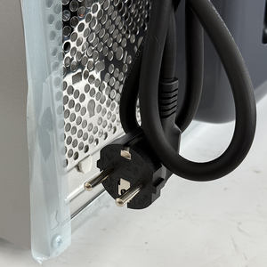 Four à <span class=keywords><strong>micro</strong></span>-ondes commercial de <span class=keywords><strong>32L</strong></span> avec une puissance de sortie de 1000W et un gril à convection à air chaud en acier inoxydable - Product Image 4