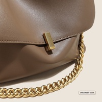 Grand sac à bandoulière pour femme de style postier avec compartiment intermédiaire en cuir véritable et double bandoulière