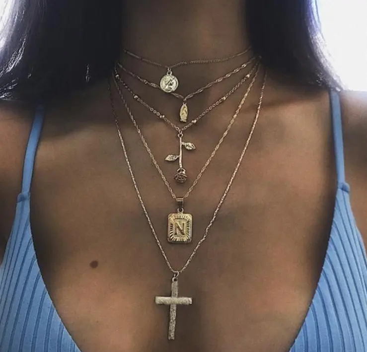 Night club necklace new stylish and versatile and oblong letter N us head coin necklace Jesus Cross pendant necklace