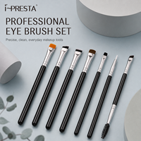 Ensemble de pinceaux de maquillage professionnels 7 pièces pour sourcils, anticernes, lèvres et brosse à cils - Vente en gros