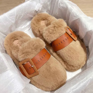 Chanclas de oso de peluche Unisex para mujer, chanclas de moda para invierno y otoño para zapatillas acolchadas desechables para el hogar, Hotel para hombres - Product Image 1