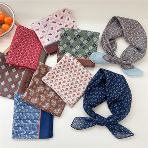 Pañuelos Cuadrados Pequeños con Estampado Floral de Lujo al por Mayor, 58*58CM, de Algodón y Lino Suave, para Cuello, Cabeza, Pañuelo de Mujer, Bandana - Product Image 2