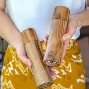 Premium Solid Acacia Wood Pepper Set Grinder With Ceramic / Stainless Steel Core Pepper Wood Mill