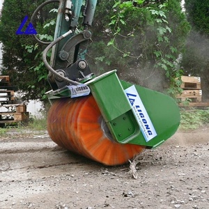 แปรงทำความสะอาดถนนแบบหมุนพร้อมถังสำหรับรถตักล้อยาง - Product Image 4