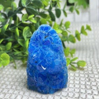 Vente en gros d'amas de cristaux naturels colorés Aura Géode Ornements Décoration intérieure Ornements de guérison Cadeaux en cristal