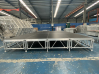 4 'X 8' Finition antidérapante Performance durable Truss de scène mobile d'extérieur Mise en scène portable en aluminium