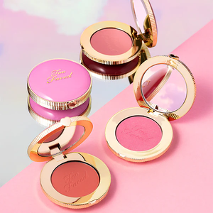 Polvo Mineral de Lujo de Alta Calidad CLOUD CRUSH para un Acabado Natural y un Maquillaje de Larga Duración, Ideal para Pieles Claras - Product Image 1