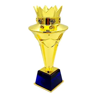 Troféu de metal com base de cristal de alta qualidade, logotipo de metal dourado, coroa personalizada, prêmio de copo