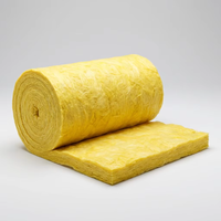 Feuille de laine de verre de 25 mm d'épaisseur offrant une excellente isolation thermique, une protection contre le feu et le bruit pour les bâtiments à usage extérieur et les applications industrielles