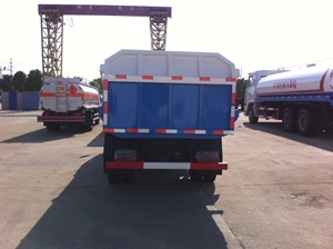 Nhà Máy Giá mini kích thước 4x2 DIESEL loại <span class=keywords><strong>4cbm</strong></span> bên tải thu thập Thùng rác bin rác xe tải để bán - Product Image 6