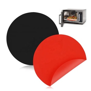 Tappetino in Silicone Multiuso per Microonde, Come Visto su Shark Tank, Protezione Antispruzzi, Sottopentola, Porta Pentole, Minimizza i Disordini - Product Image 3