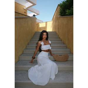 ชุดทีมหญิงไวท์ ฟิโอเร - Product Image 3