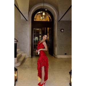 Robe de soirée rouge à bretelles de style maçonnique - Product Image 2