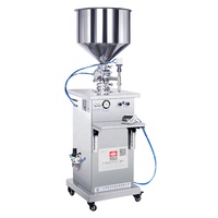 Machine de remplissage Machine de remplissage semi-automatique de bouteilles pet liquide manuli pneumatique