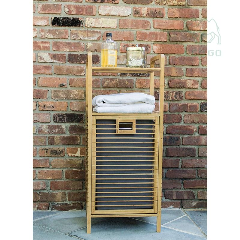 โดยธรรมชาติ