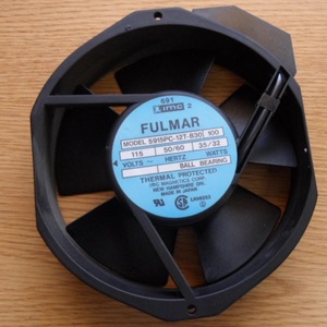 Ventilador AC NMB-MAT 5915PC-12T-B30 115V 50/60Hz 172x150x38mm para uso industrial en escritorio - Product Image 3