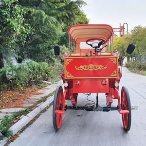 New Design Electric Wedding Carriage With CE Certification <b>Heart</b> Shaped Window Sightseeing Victoria Electric Carriage - Product Image 5
