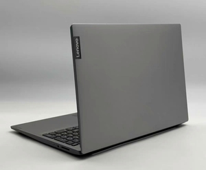 Portátil para Juegos Legion IdeaPad 340C, Intel Core I3 de 8.ª Generación, Doble Núcleo, 15 Pulgadas, 8 GB de RAM, 256 GB SSD, Teclado Retroiluminado en Inglés, 95% Nuevo - Product Image 5