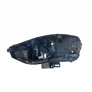 Cache-phare arrière Ford Edge 2020-2022, assemblage de base avant en plastique - Product Image 4