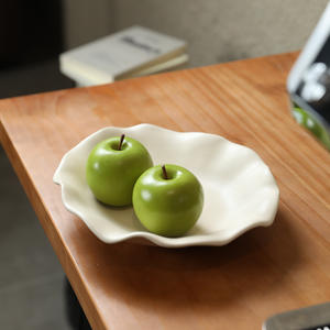Assiette en porcelaine en forme de coquille d'huître française, assiette créative pour fruits et en-cas, ensembles d'<span class=keywords><strong>assiettes</strong></span> à pendule, vaisselle classique pour fête, jetable - Product Image 6