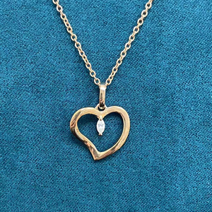 Ladies' 925 Silver Gold-plated love Pendant Necklace As a Gift for Girlfriends, Wives, <strong>Mothers</strong>, and <strong>Daughters</strong> Wholesale Jewelry - Product Image 1