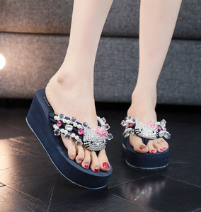 <span class=keywords><strong>Sandali</strong></span> Estivi <span class=keywords><strong>da</strong></span> Donna alla Moda <span class=keywords><strong>con</strong></span> <span class=keywords><strong>Tacco</strong></span>, Ciabatte <span class=keywords><strong>da</strong></span> <span class=keywords><strong>Spiaggia</strong></span> Trendy <span class=keywords><strong>con</strong></span> Strass, Gemme e Perle, Sandales Femme <span class=keywords><strong>con</strong></span> Plateau - Product Image 5