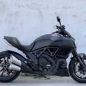 <span class=keywords><strong>Ducati</strong></span> Diavel Streetfighter d'occasion importée, bicylindre, Little <span class=keywords><strong>Monster</strong></span> 1199S, grande cylindrée 1200cc, moto lourde >80 km/h - Product Image 2