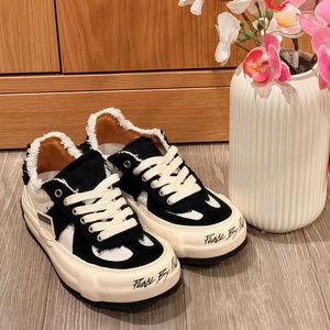 Chaussures d'hiver en toile de luxe <span class=keywords><strong>noir</strong></span> et blanc, motif flocon de neige Nougat, semelle extérieure en caoutchouc Balance Tail De Xun Lovers - Product Image 2