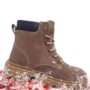 Botas de nieve para hombre, color camel y negro, tacón medio, impermeables, forradas con lana, para clima frío y uso en exteriores. - Product Image 1