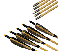 1. Flèches en bois à plumes naturelles de 5 pouces, tige de 8 mm, flèches universelles pour tir à l'arc, pour arc classique et longbow, chasse et entraînement