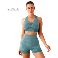 Vente en gros Ensemble pantalon de yoga Push Up sans couture froissé aux fesses pour femmes Ensemble sport, fitness, entraînement, taille haute, leggings courts Ensemble de yoga