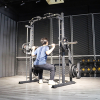 Machine à câble de smith formateur fonctionnel demi-rack