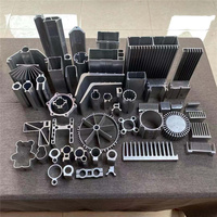 Tout type de extrusion d'aluminium naturelle, extrusion en aluminium anodisé et argent