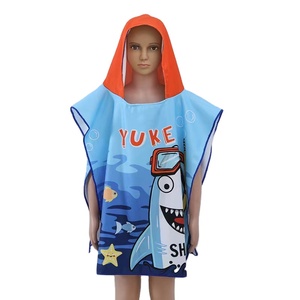 Offre Spéciale personnalisé enfants nager requin dessin animé OEM Logo séchage rapide enfants <span class=keywords><strong>bain</strong></span> à capuche imprimé Animal microfibre bébé Poncho serviette <span class=keywords><strong>de</strong></span> plage - Product Image 3
