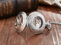 Luxe Vintage creux les jeux de la faim Mockingjay Mockingbird machines montre de poche collier chaîne mode 2023