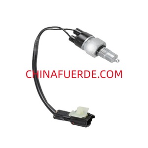 Sensor de Interruptor de Luz de Reversa Chevrolet 95216957 95224024 para Reparación y Reemplazo de Automóviles - Product Image 1