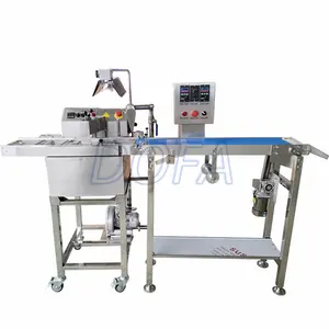 Chocolate Making Line Chocolate Enrobing Machine Customize Cooling Tunnels Length