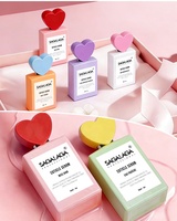 Flacon d'huile pour cuticules en forme de cœur de 30 ml, huile pour ongles hydratante à la noix de coco et aux fruits, logo personnalisé, vente en gros en vrac